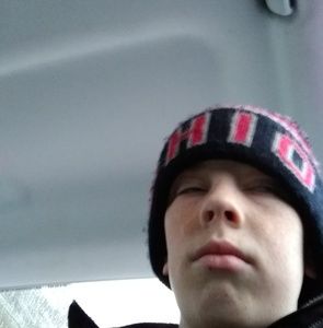 Meet your Posher, Troy